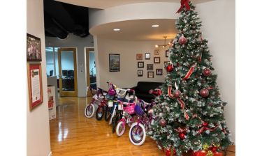 Senator Strickland’s District Holiday Event and Spark of Love Toy Drive 